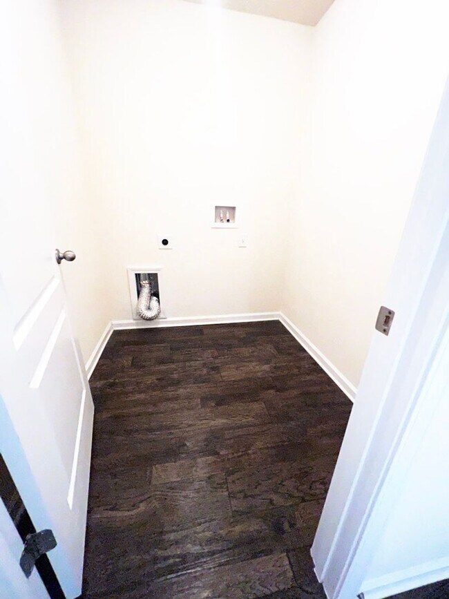 Building Photo - 12024 Sea Grove Pl