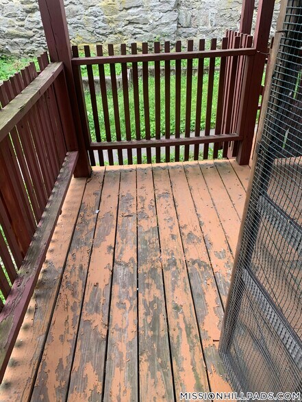 Building Photo - 12 Wait St