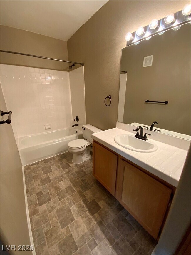 Building Photo - 2100 Black Island St