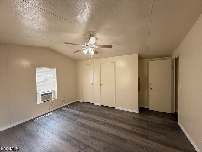 Building Photo - 8409 Grady Dr