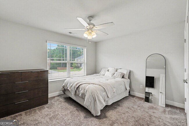 Building Photo - 837 Everleigh Ct