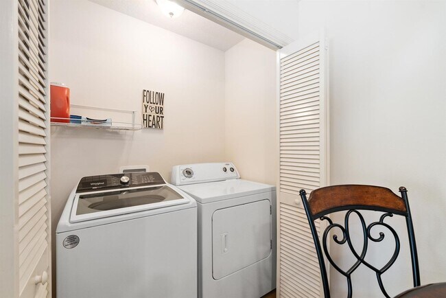 Building Photo - Furnished Annual Rental – 4-Minute Golf Cart Ride to Brownwood Town Square