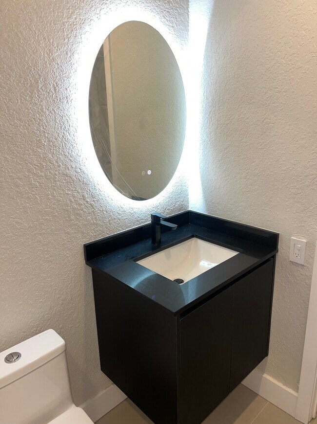 guest bathroom - 3511 NW 35th Ave