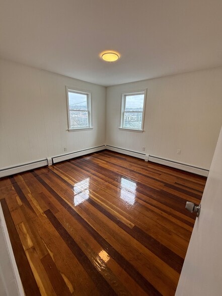 Building Photo - 73 Furnace St