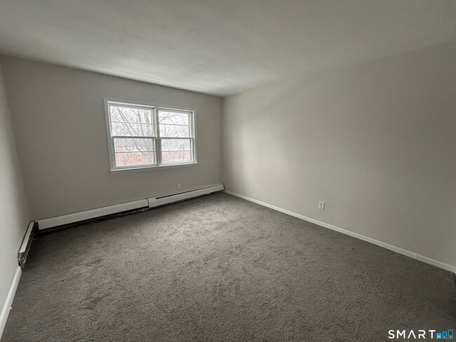 Building Photo - 306 Pine Rock Ave