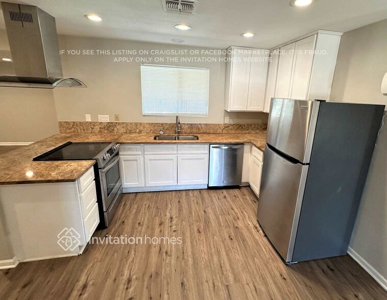 Building Photo - 3628 W Ironwood Dr