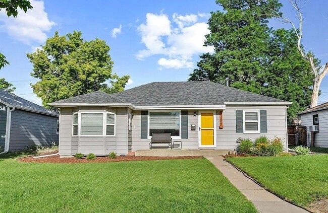 Primary Photo - 4935 N Zuni St
