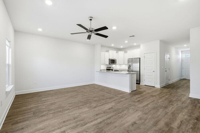 Building Photo - 1651 Caleigh Ct