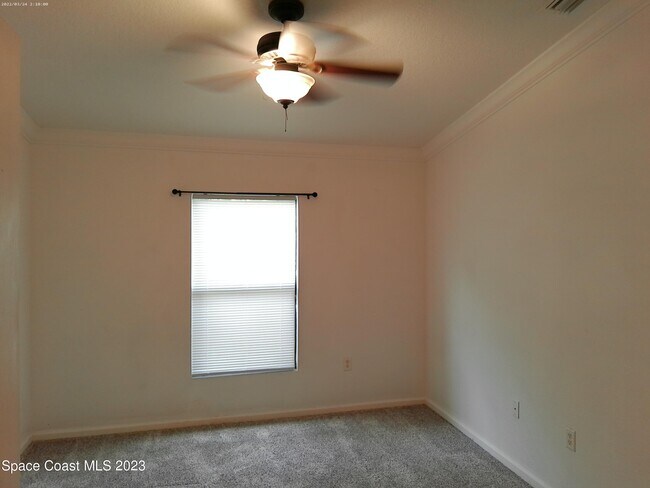 Building Photo - 435 Margie Dr