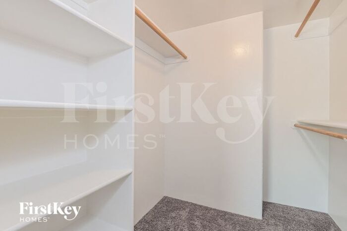 Building Photo - 5255 S Renewal Ln