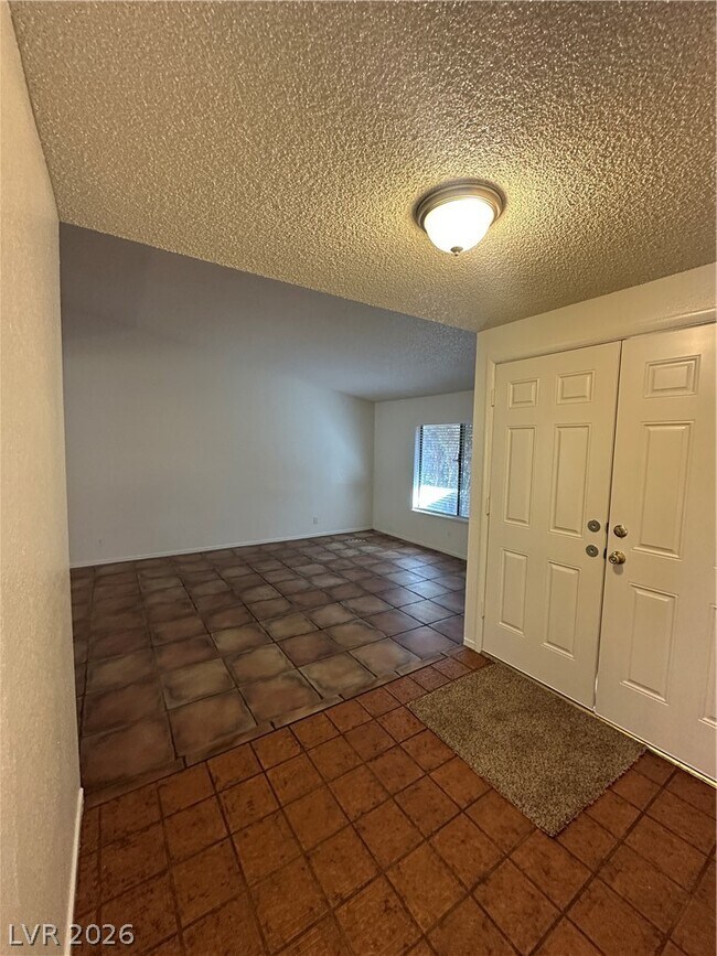 Building Photo - 2417 Doherty Way