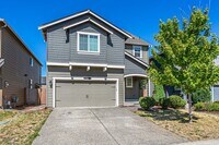 Building Photo - Beautiful 4 bedroom, 2.5 bath home in Rain...