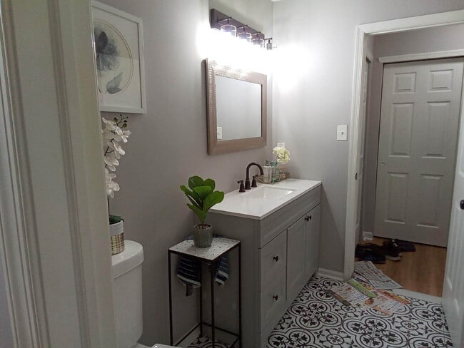 Building Photo - Villages at Berkley - Two bedroom two bath...