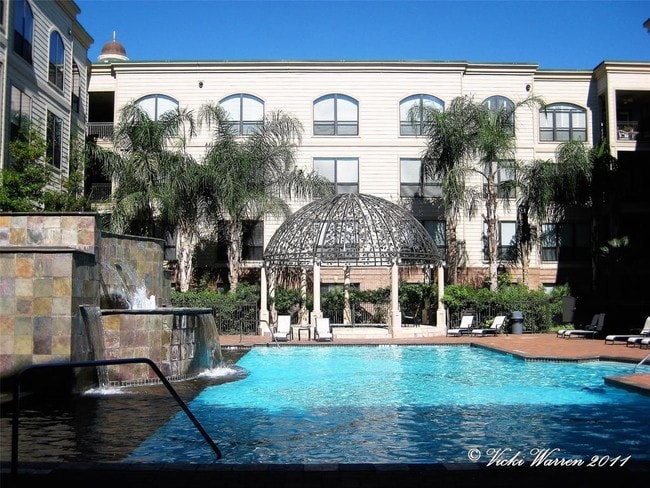 Building Photo - 2299 Lone Star Dr