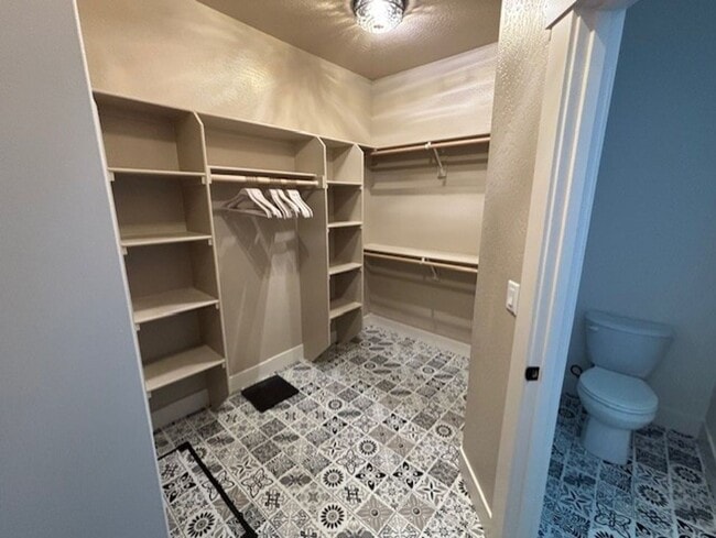 Building Photo - 3 bed 2 bath  Home for Rent in Talent