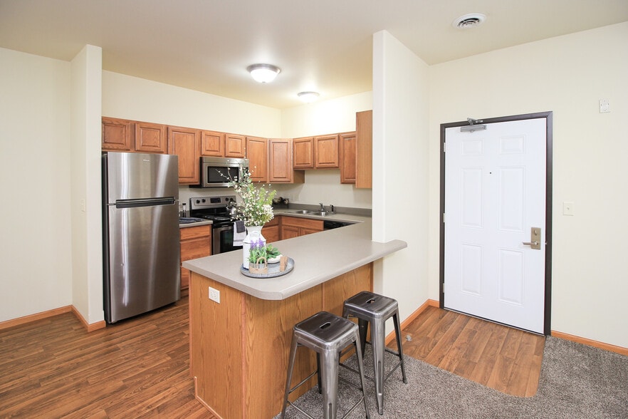 Primary Photo - Mountain View Village