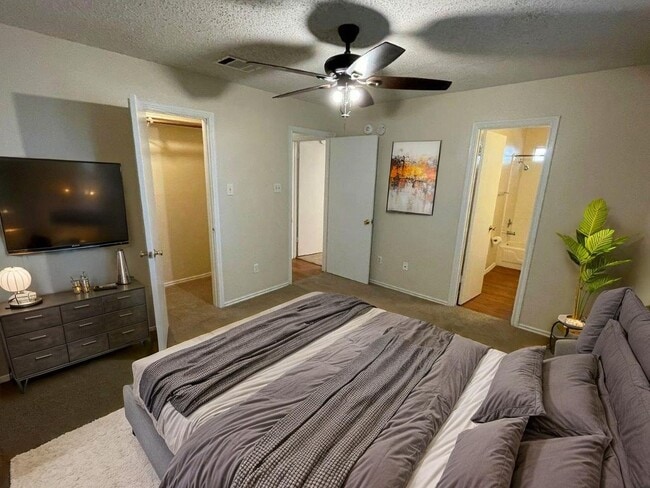 Building Photo - 7209 Aldea Dr