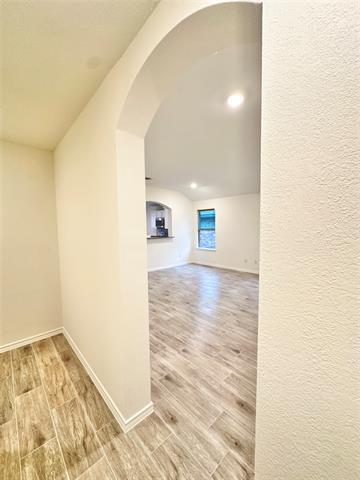 Building Photo - 604 Meadow Wood Ln