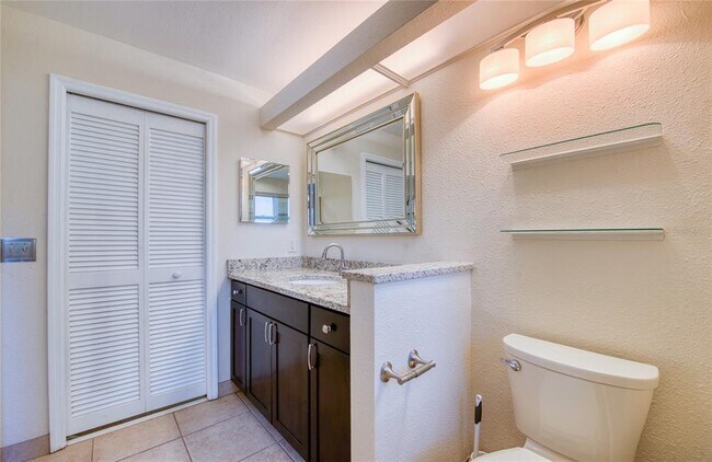 Building Photo - 1925 Brookstone Way