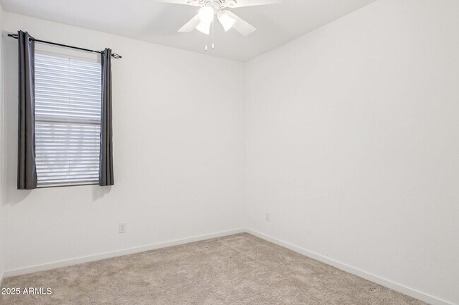 Building Photo - 33974 Beeblossom Trl