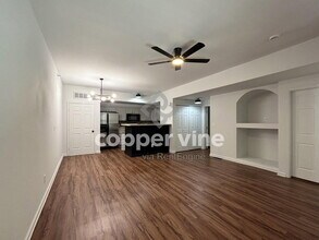 Building Photo - 14319 E Grand Dr
