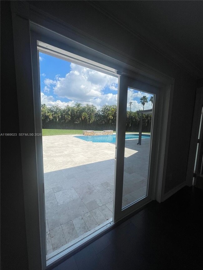 Building Photo - 4960 SW 119th Ave