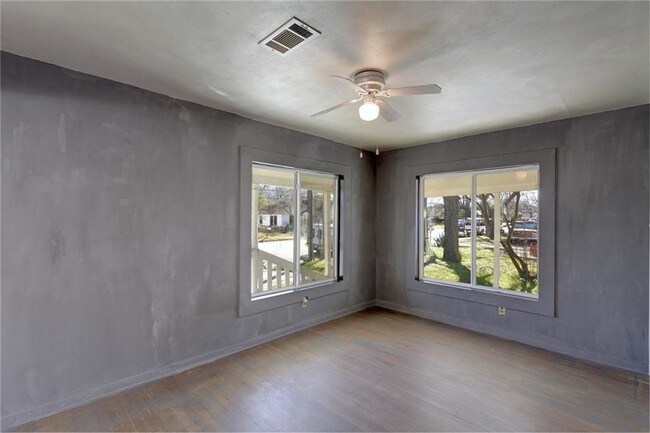 Building Photo - 1104 Tillery St