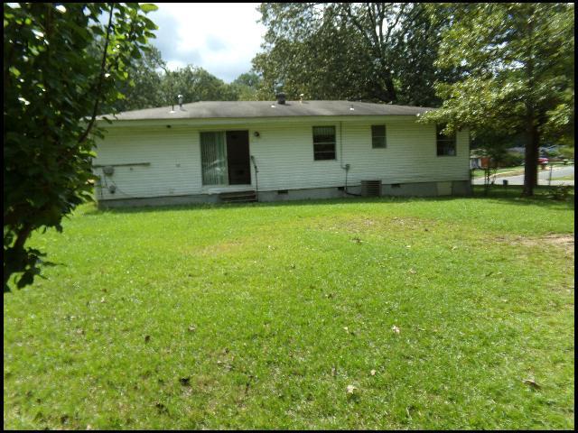 Building Photo - 48 S Wakefield Dr