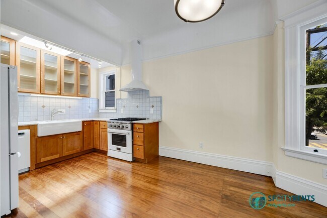 Building Photo - Intimate Luxury Space w/ Chef's Kitchen, 2 New Baths; Private Deck Overlooks Zen Courtyard