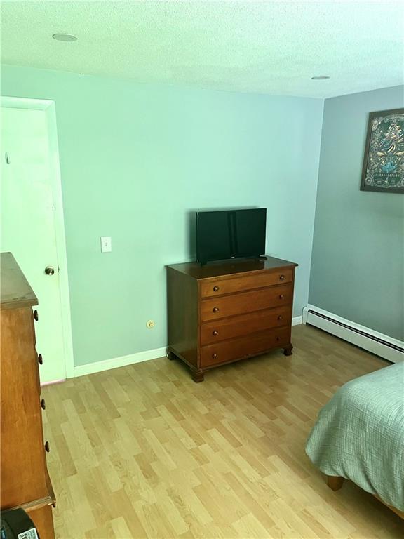 Building Photo - 494 Putnam Pike