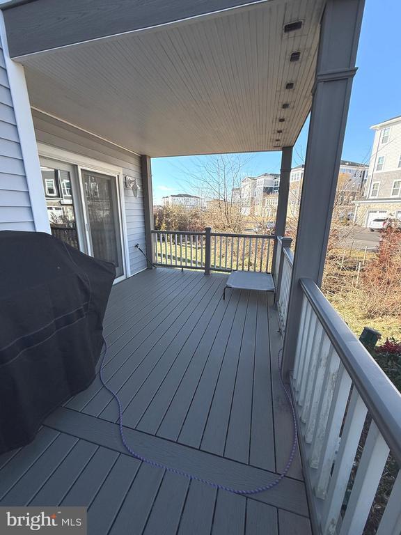 Building Photo - 907 Auckland Way