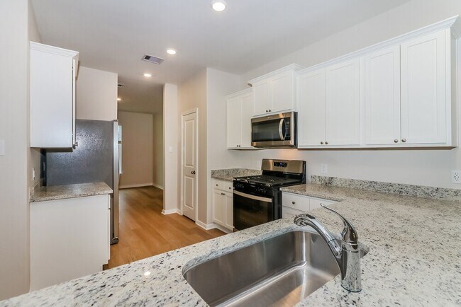 Building Photo - 420 San Miguel Crk Dr