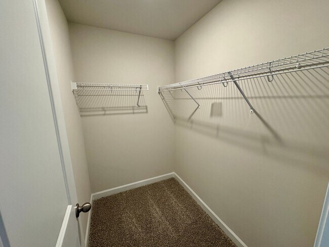 Building Photo - 3BR/2.5BA Townhouse in Monroe