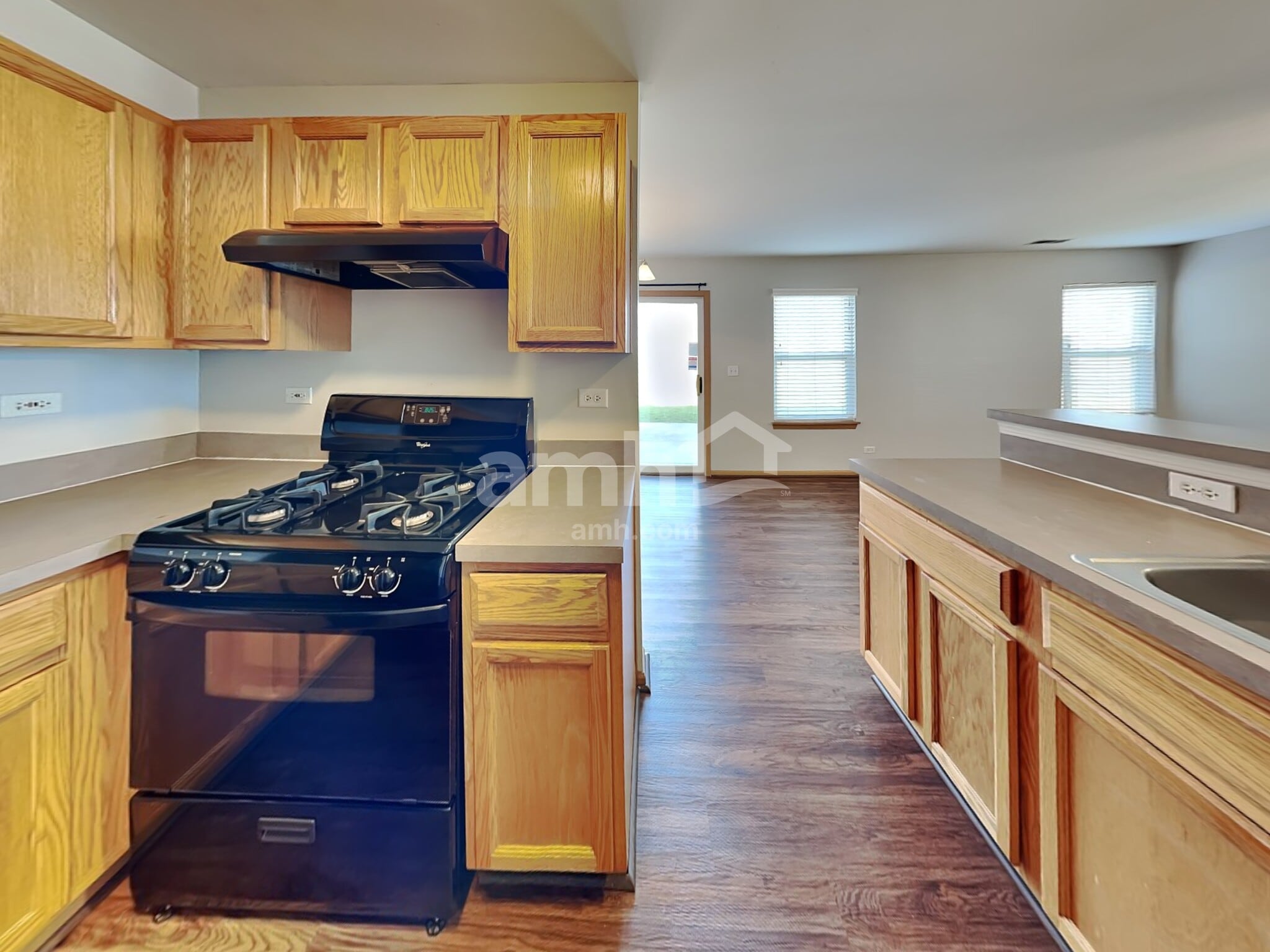 Building Photo - 250 Wedgewood Cir