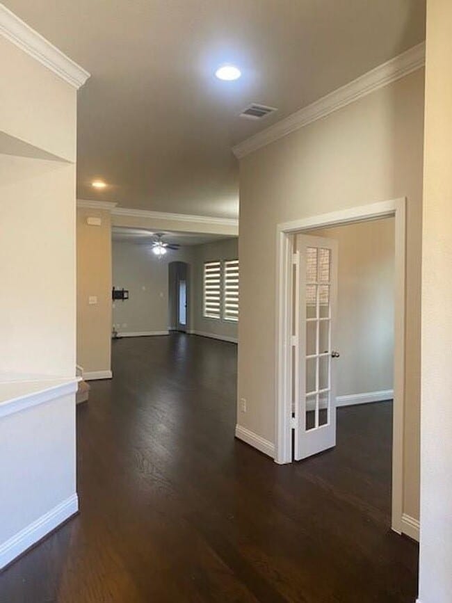 Building Photo - Breathtaking 4-bedroom home in the highly ...