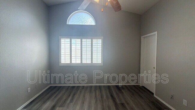 Building Photo - 15345 W Evans Dr
