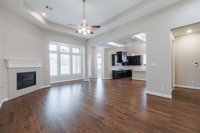 Building Photo - 1803 Pepper Grove Ln