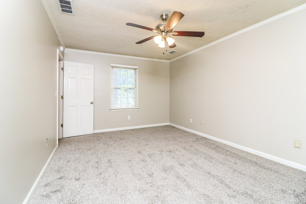 Building Photo - 4818 W Mceachern Woods Dr