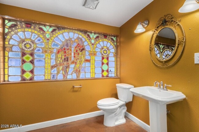 Building Photo - 7340 N 7th Ave