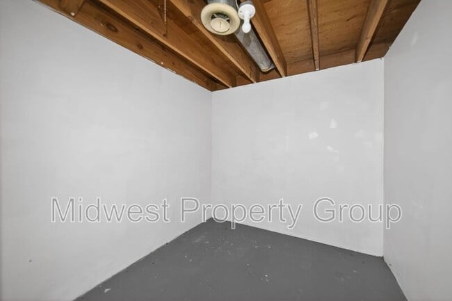 Building Photo - 2244 Millvalley Dr