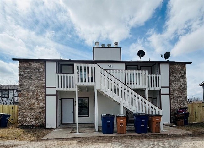Building Photo - 503 Hardin Ct