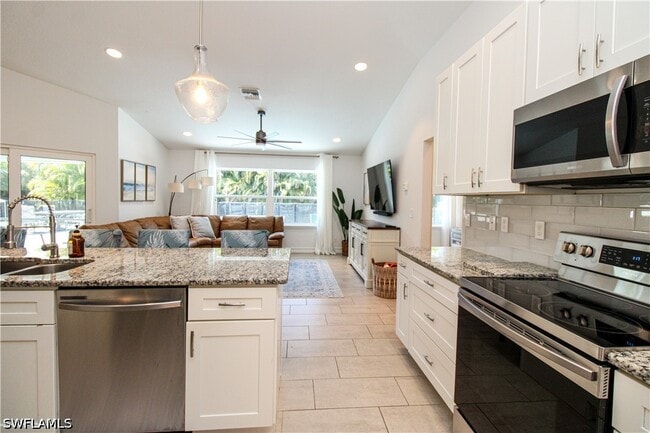 Building Photo - 721 Logan Blvd S