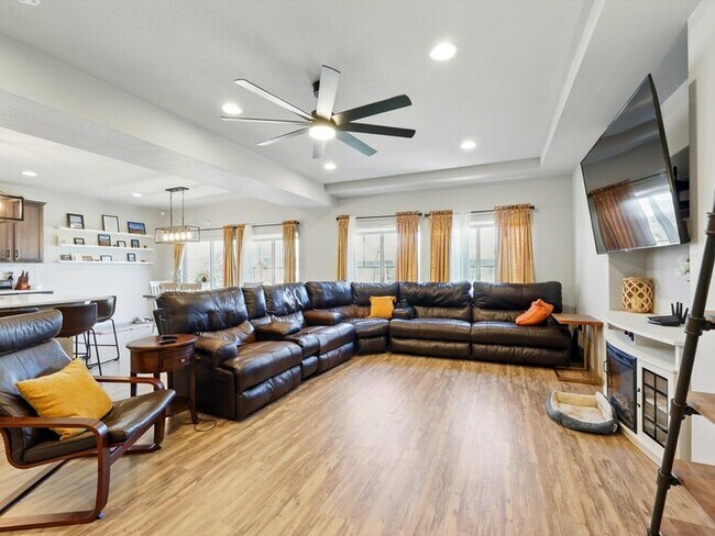 Building Photo - 6207 Kildare Dr.