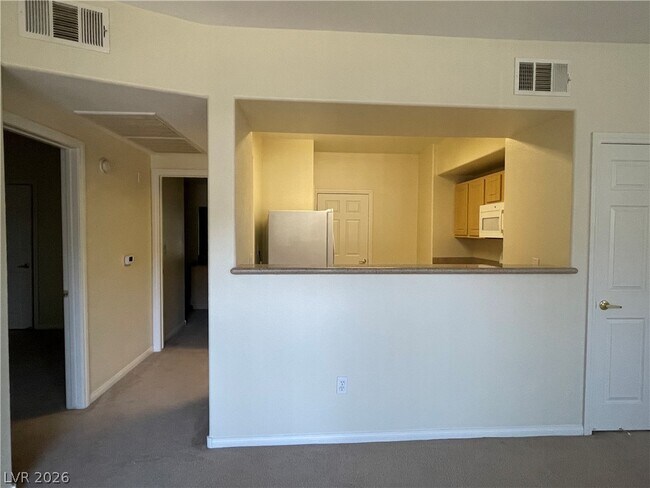 Building Photo - 8000 W Badura Ave