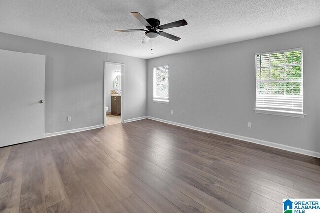 Building Photo - 1053 Ivy Creek Trail