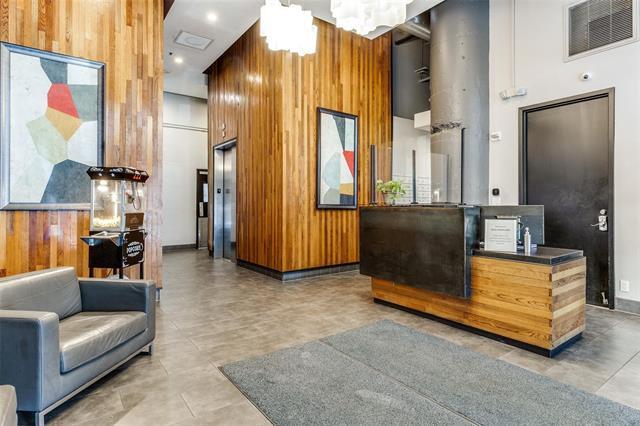 Building Photo - 1122 Jackson St