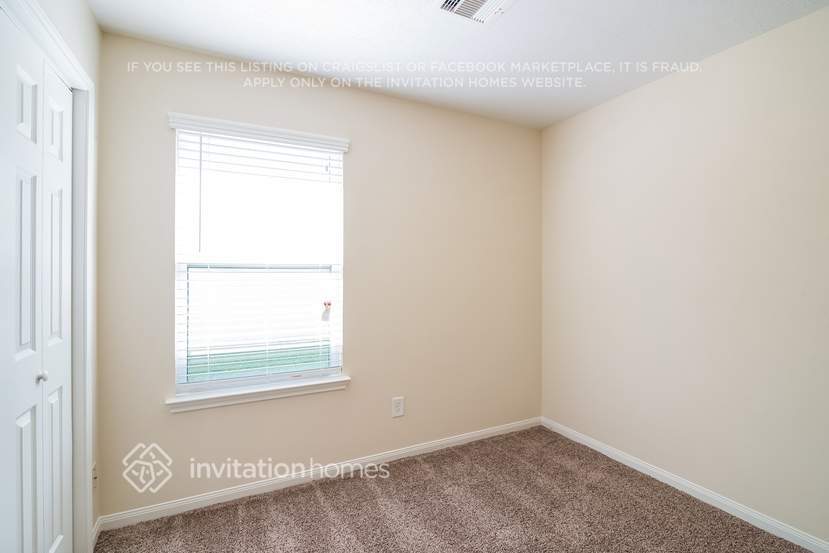 Building Photo - 5919 Deep S Dr
