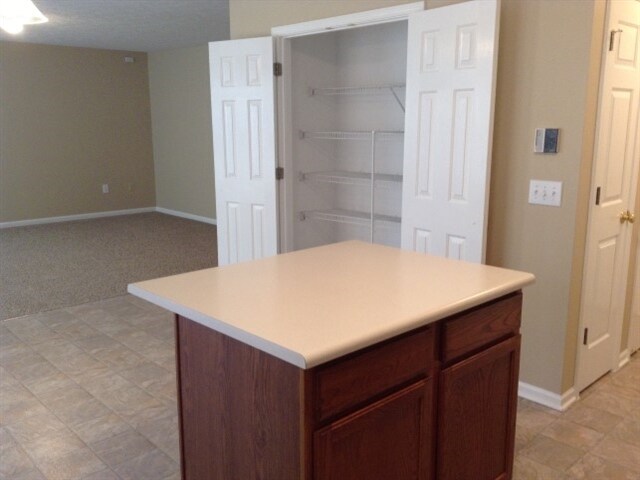 Building Photo - 5626 Portwood Pl