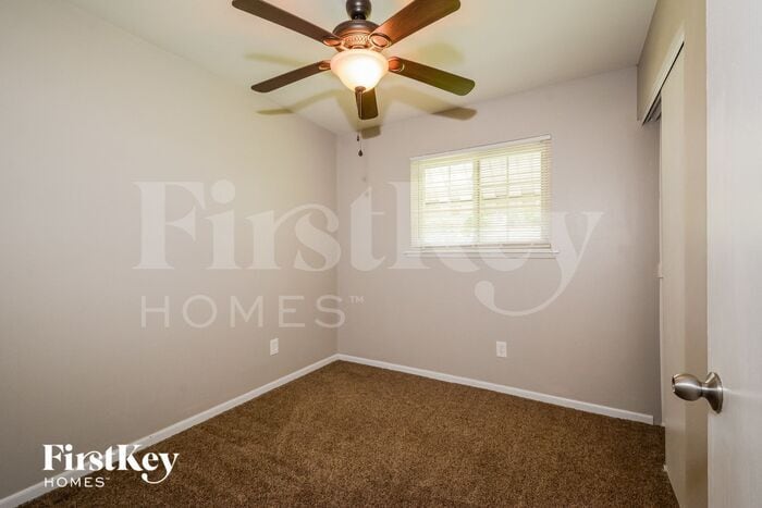 Building Photo - 212 Allen Dr