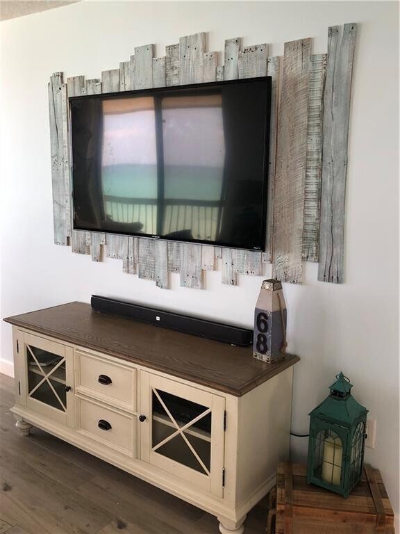 Building Photo - 9900 S Ocean Dr